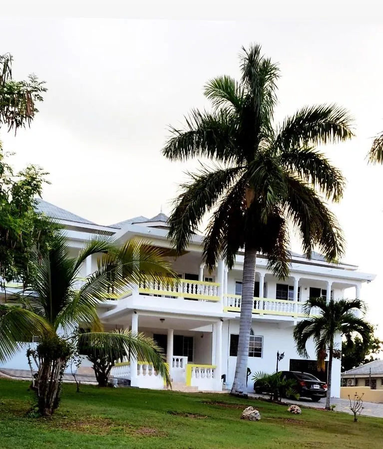 Coral Gardens Villa Montego Bay 0*,  Jamaika